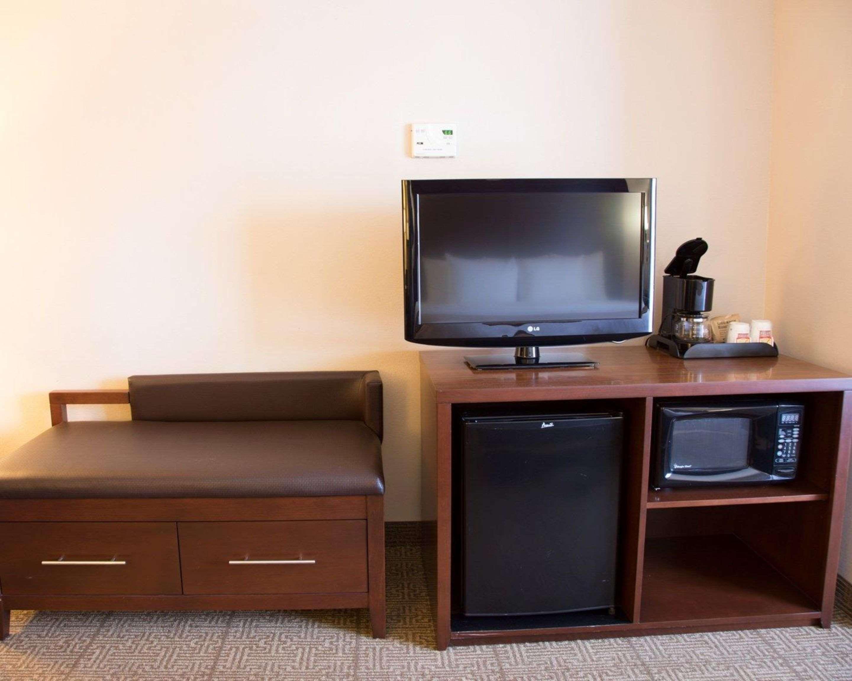 Comfort Suites Fultondale I-65 Near I-22 Екстериор снимка